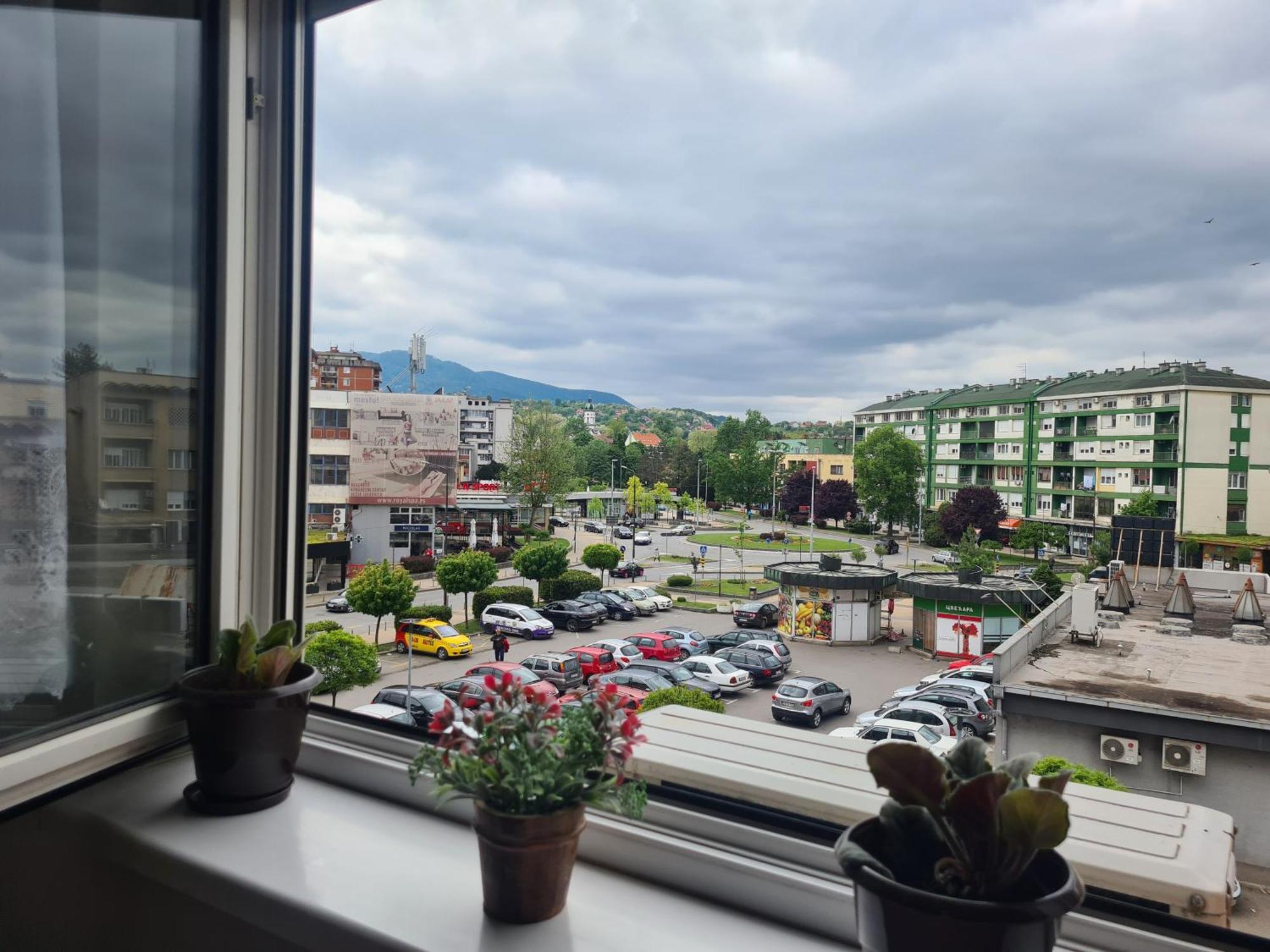 Stan Na Dan Apartamento Loznica Exterior foto